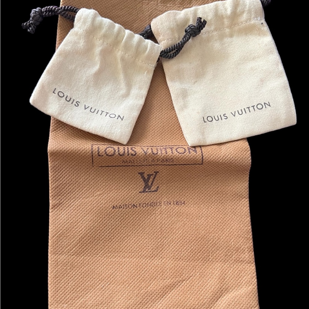 Louise Vuitton dust bags